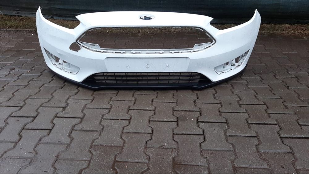 Zderzak Ford Focus MK3 lift