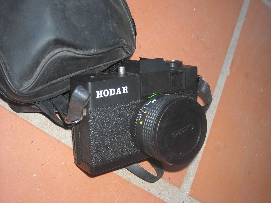 Maquina fotografica antiga de rolo em bom estado