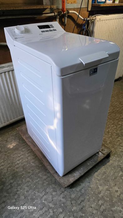 Пральна машина Electrolux
