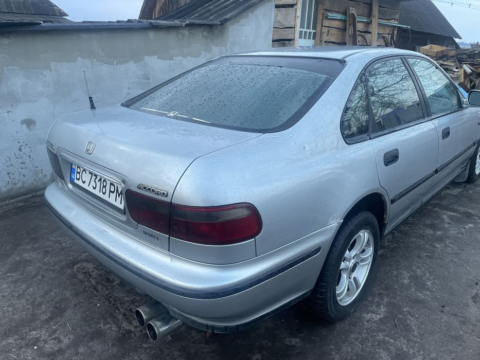 Honda accord 5  1997 року