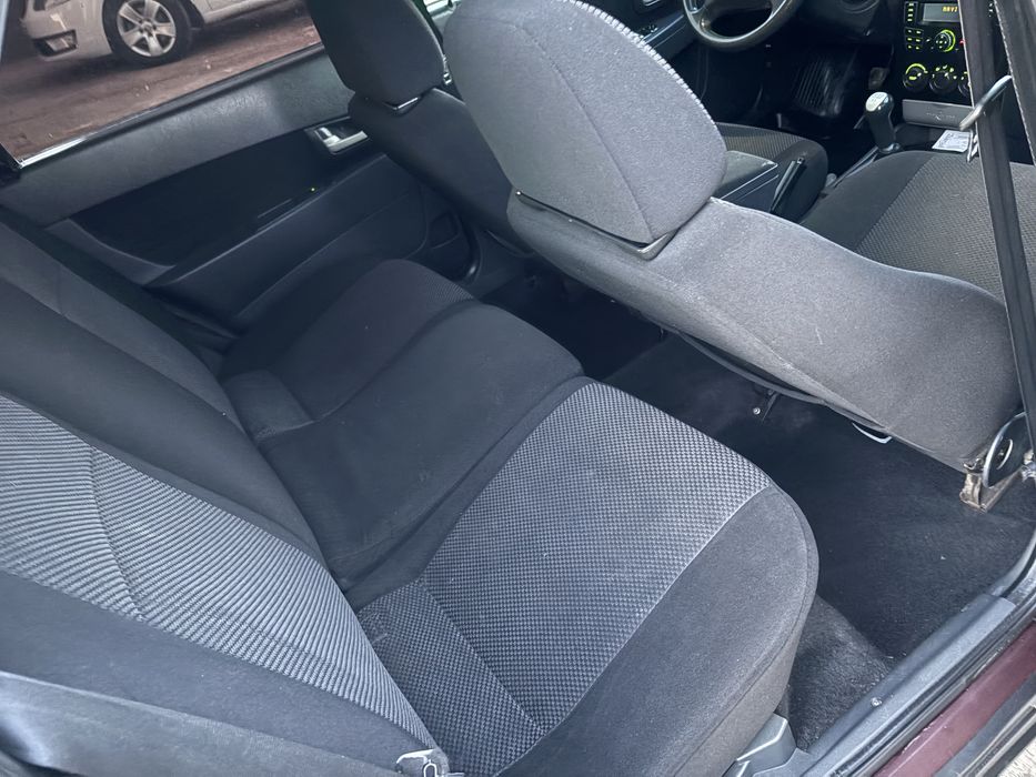 Lada Priora  2012 рік Ідеал