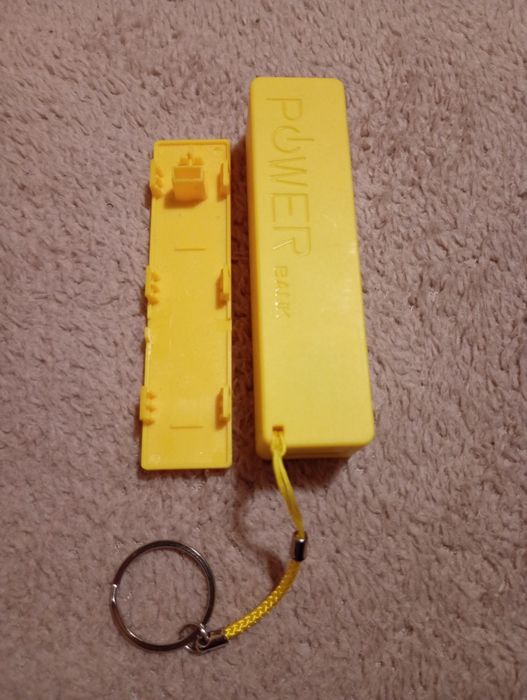 Міні павербанк під акумулятор