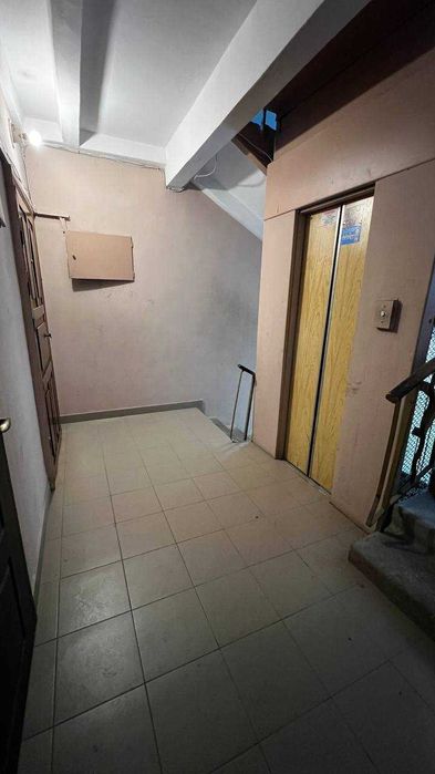 Продаж квартири під ремонт, вул. Олександра Кониського, Центр