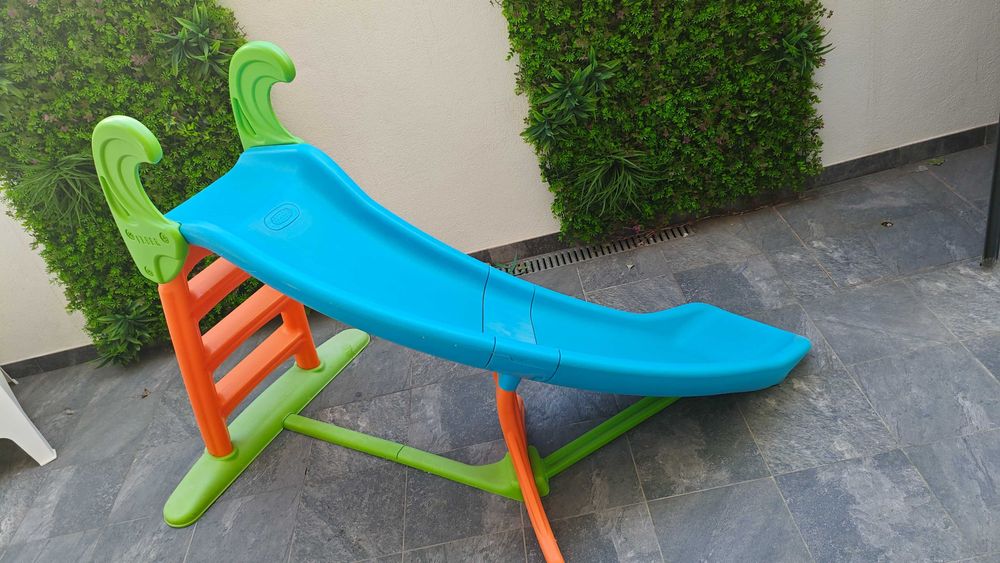 Escorrega Feber Slide Curve
