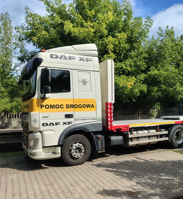 Pomoc drogowa DAF XF106