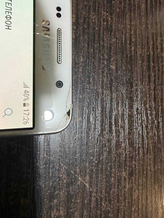 Телефон Samsung Galaxy A3, 2/16 gb, з Німеччини, пошкодження на фото, на роботу не впливає