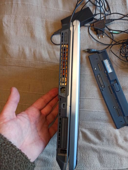 Ноутбук Fujitsu Lifebook C1110 з док-станцією