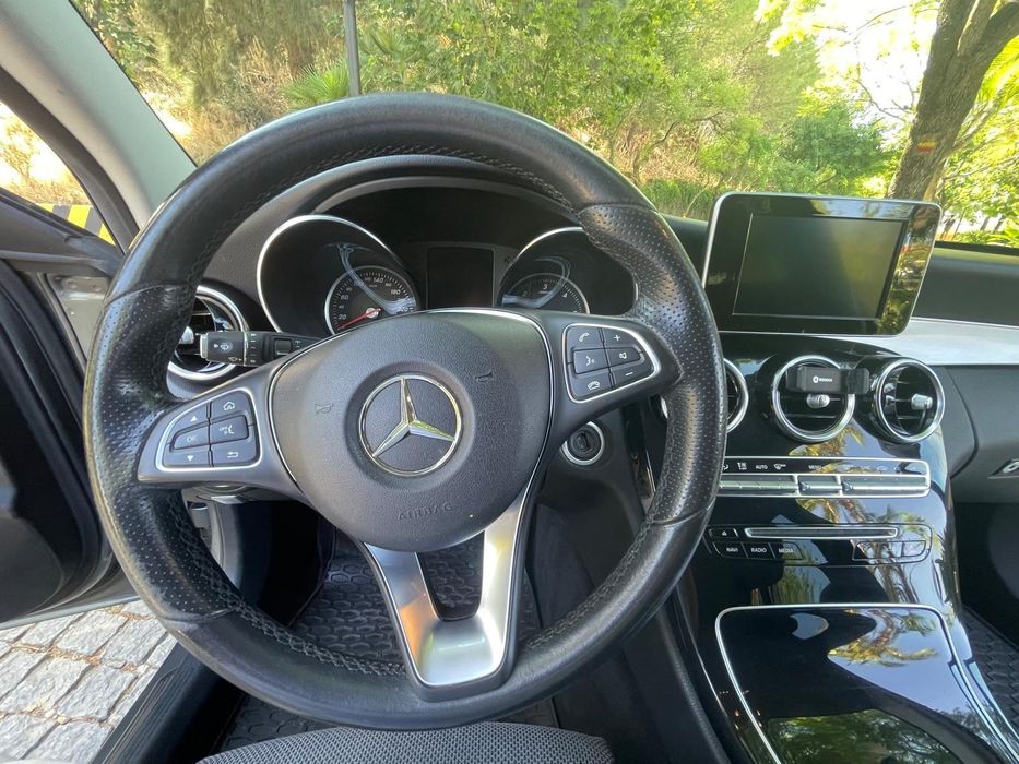 Mercedes Benz carrinha Classe C 220d