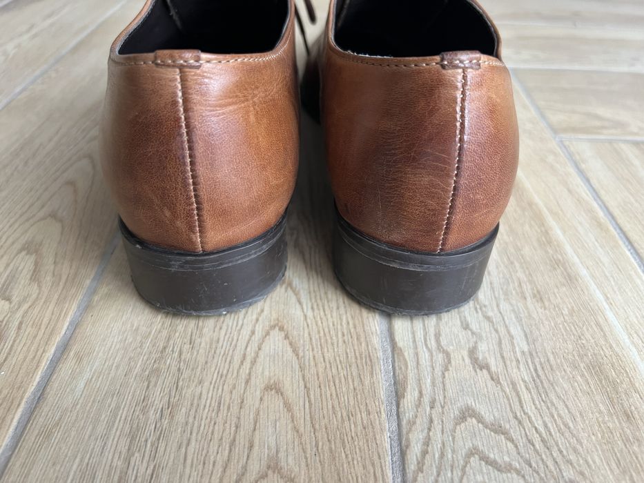 Szkórzane półbuty CCC Lasocki 39 brązowe