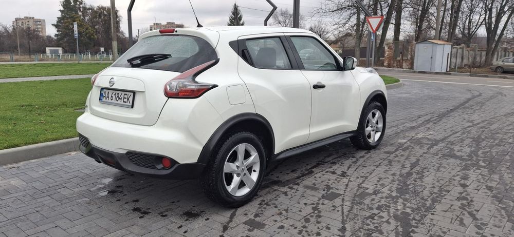 Продам Нісан Жук Лубни