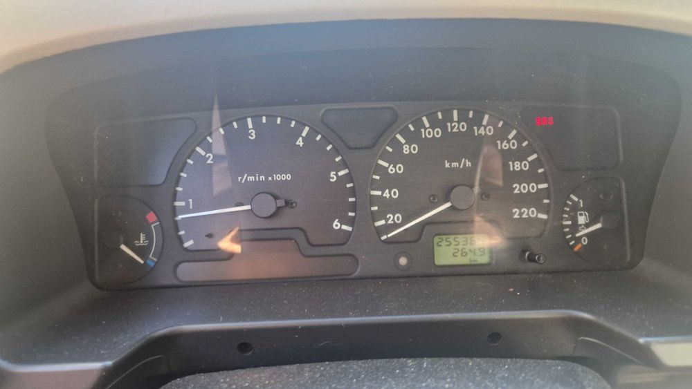 Land Rover Discovery II 2,5 (TD5)