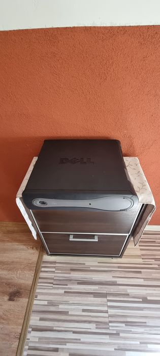 Komputer stacjonarny DEEL