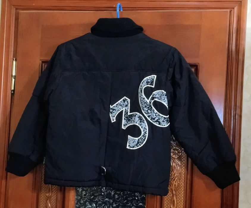 Детская куртка. Импорт. Утеплитель .