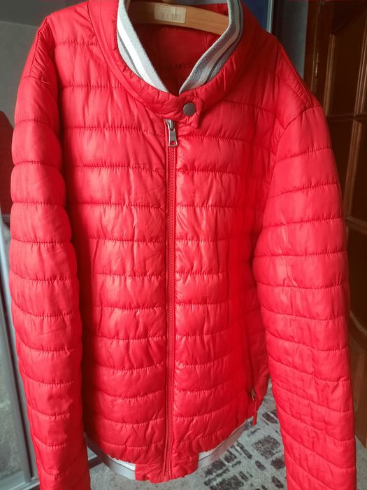 Продам куртку жіночу