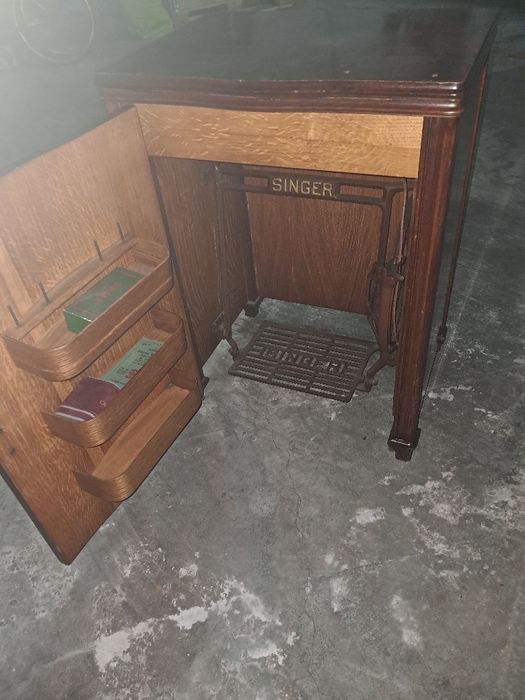 Maquina de costura Singer