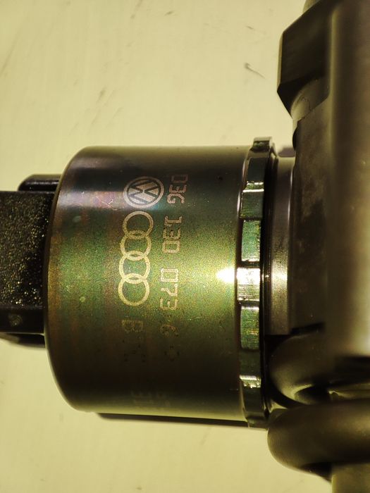 Injetores VAG 2.0TDI 03g130073g
