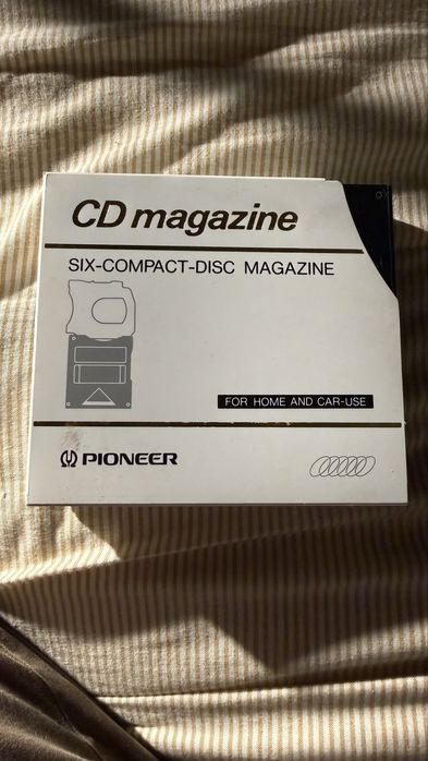 Caixas de 6 CDs Pioneer