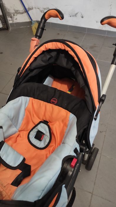 Carrinho de Bebé Pierre Cardin