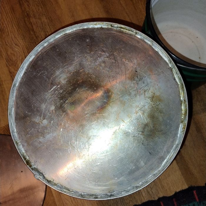 кастрюля пищева металева