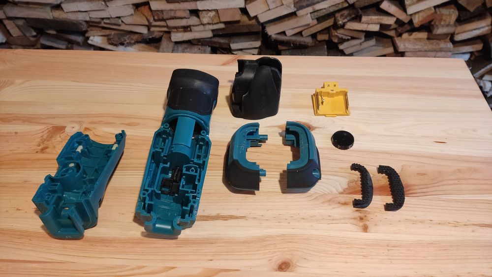 Makita DTM51, kompletna obudowa