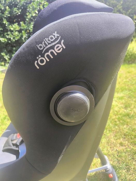Fotelik samochodowy britax max way plus 9-25 RWF