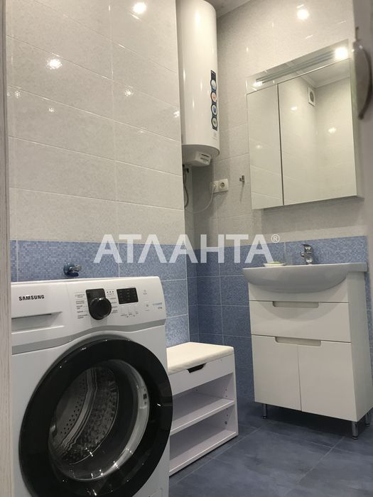 Двухкомнатная квартира в ЖК Эталон