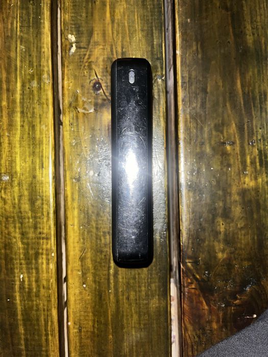 Павербанк hoco. б/у, заряд тримає добре, поробки немає