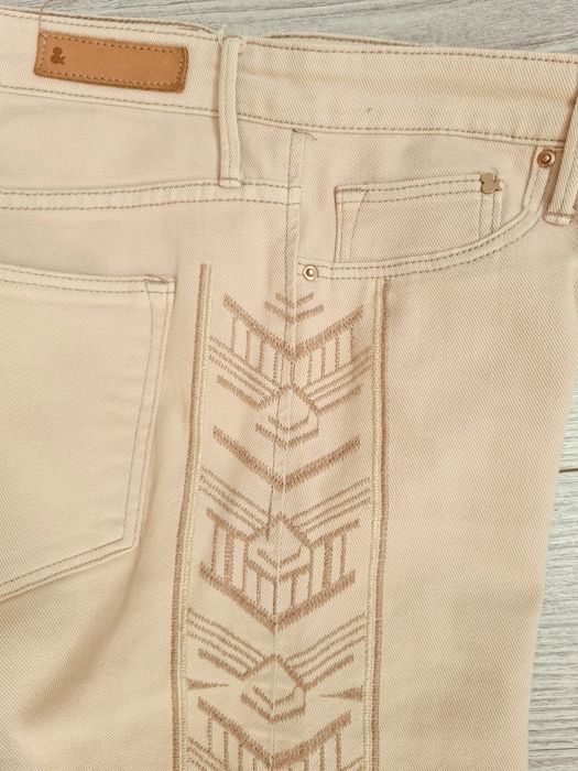 Spodnie z haftem H&M  & Denim 36/38