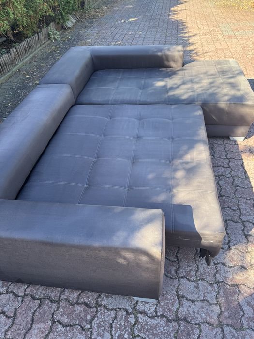 Naroznik z funkcja spania -transport