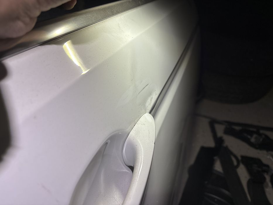 Drzwi przod prawe VW Touran 5TA