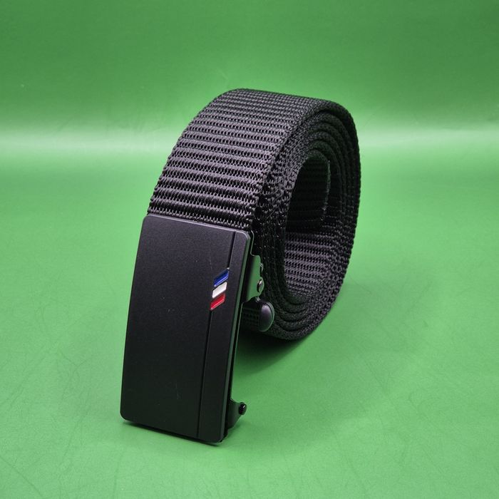 Pasek do spodni z metalową klamrą BMW czarny regulowany 120 cm Nowy