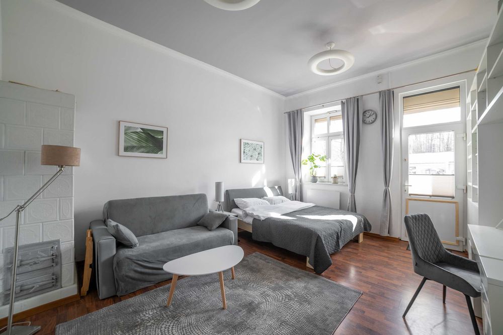 Właściciel sprzeda piękną kawalerkę 32,5m2