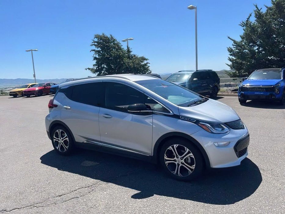 Chevrolet Bolt EV Premier      2021