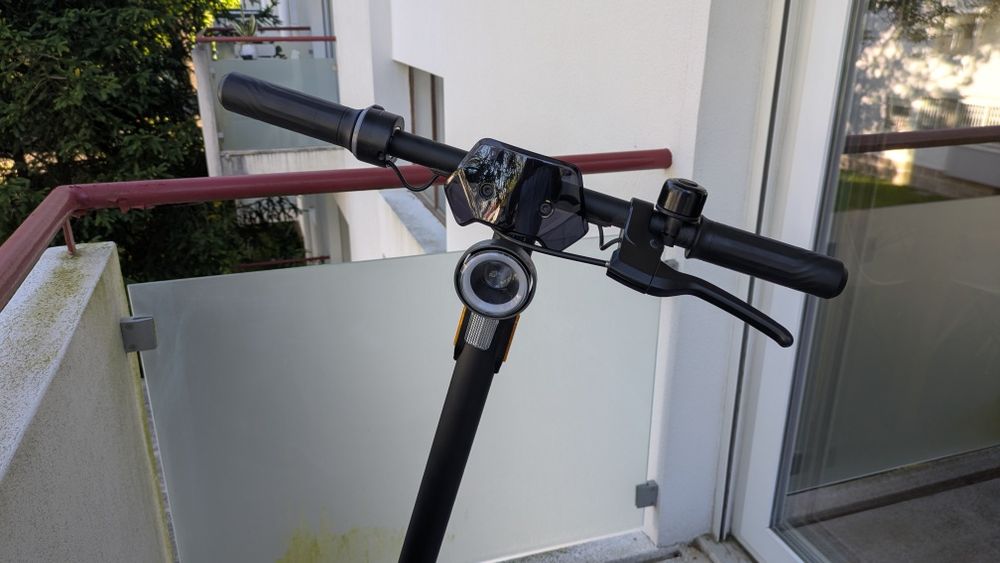 Trotinete dobrável NIU KQi2 Pro cinzenta