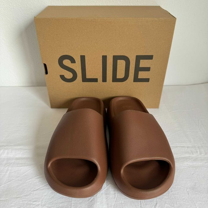 Yeezy Slide "Flax" - Tamanho 42