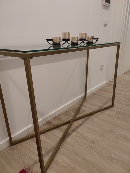 Mesa de vidro nova para hall de entrada