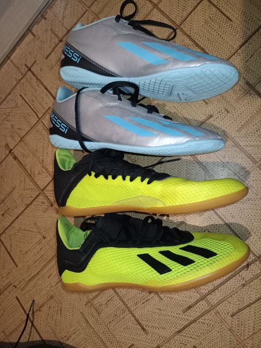 Футбольные кроссовки бутсы сороконожки футзалки 36/37 рр