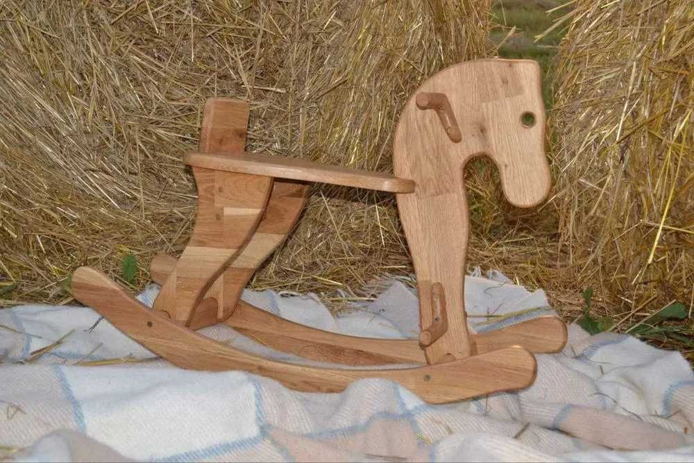 Коник гойдалка для дітей