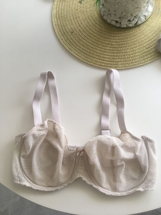 Biustonosz Chantelle 90D