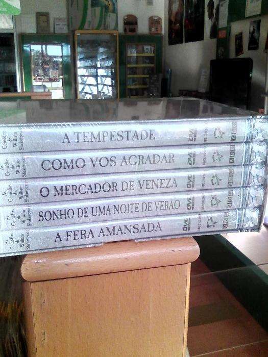 Grande lote de dvd's novos