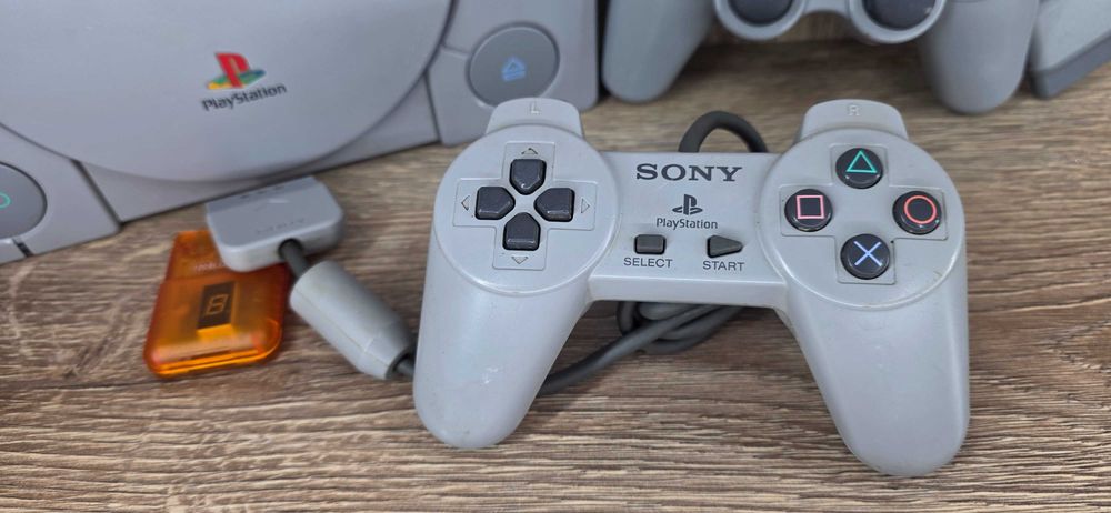 Konsola PlayStation PSX SCPH-7502 PAL Pad Sony SCPH-1080 Szary