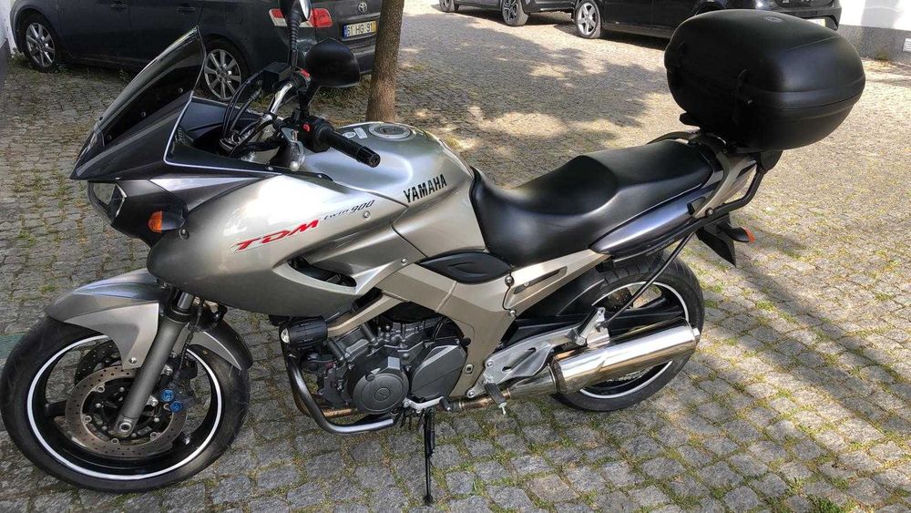 Moto Yamaha TDM 900