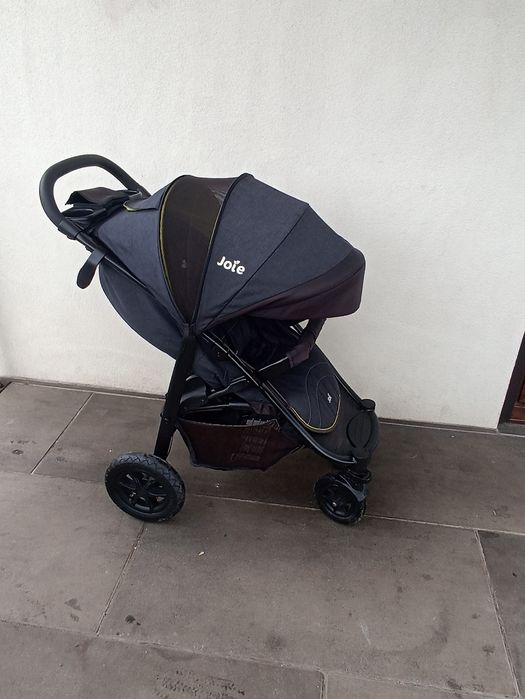 Wózek spacerowy joie litetrax air