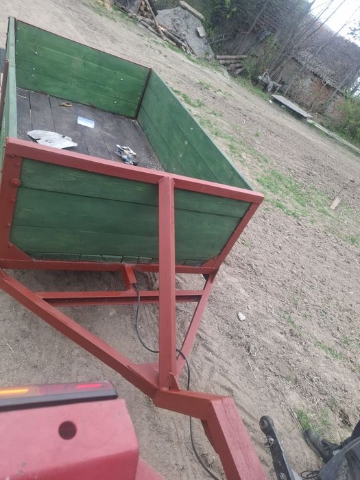 Dwukolowka przyczepka jedno osiowa