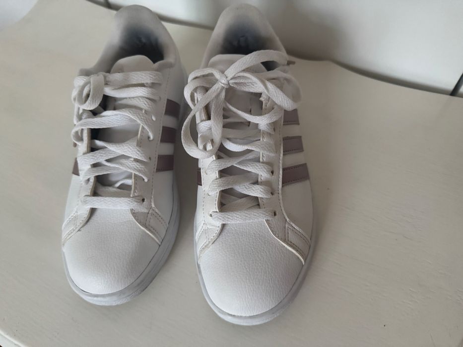 Ténis sapatilhas Adidas cloudfoam 38.5