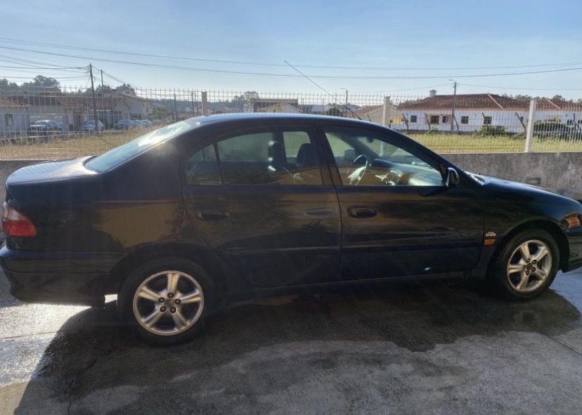 Toyota Avensis 2.0 D4D 110CV
