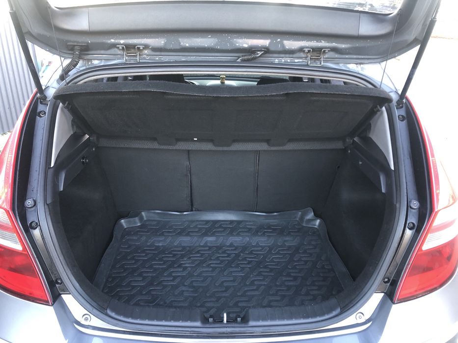 2011рік 1.6crdi офіціал! можливий обмін