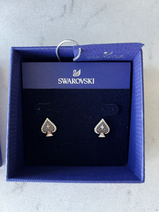 Brincos Swarovski com caixa