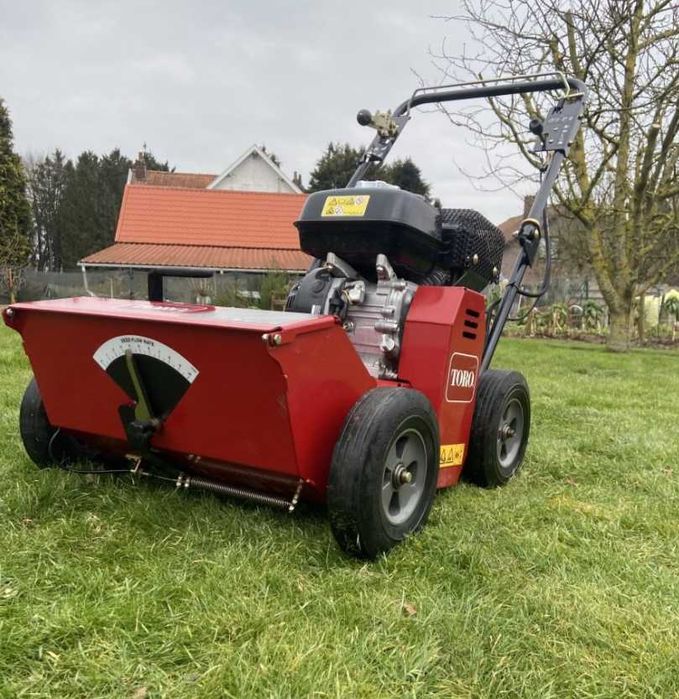 Wypożyczalnia "Wertykulator z Dosiewaczem" Wynajem Dosiewacz Siewnik