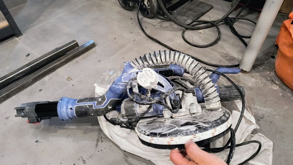 Sprzedam szlifierke do gladzi Lux Tools